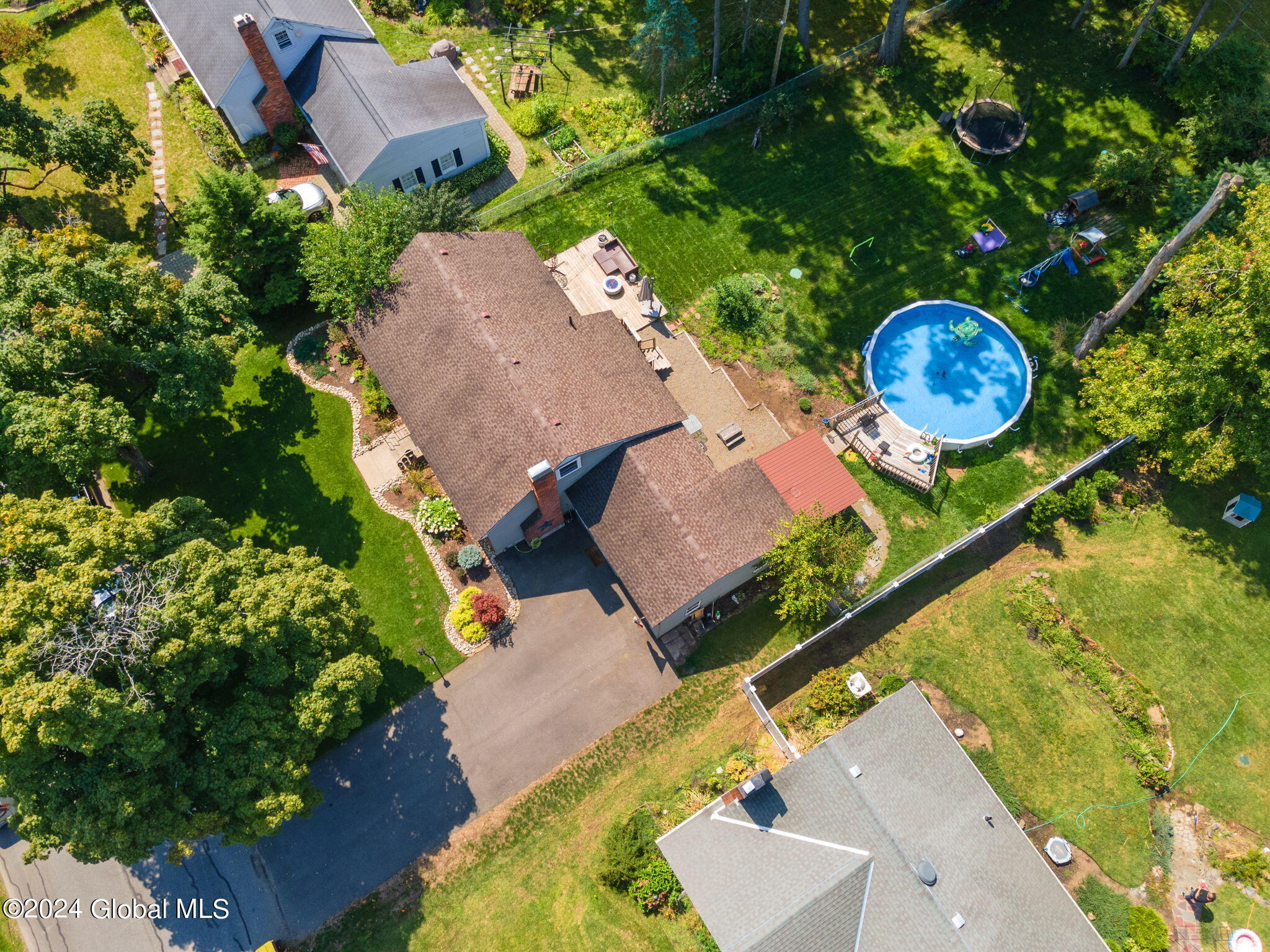 22 Merritt Drive Rotterdam, NY 12306 - Photo 39 of 40 42-22MerrittRd_42