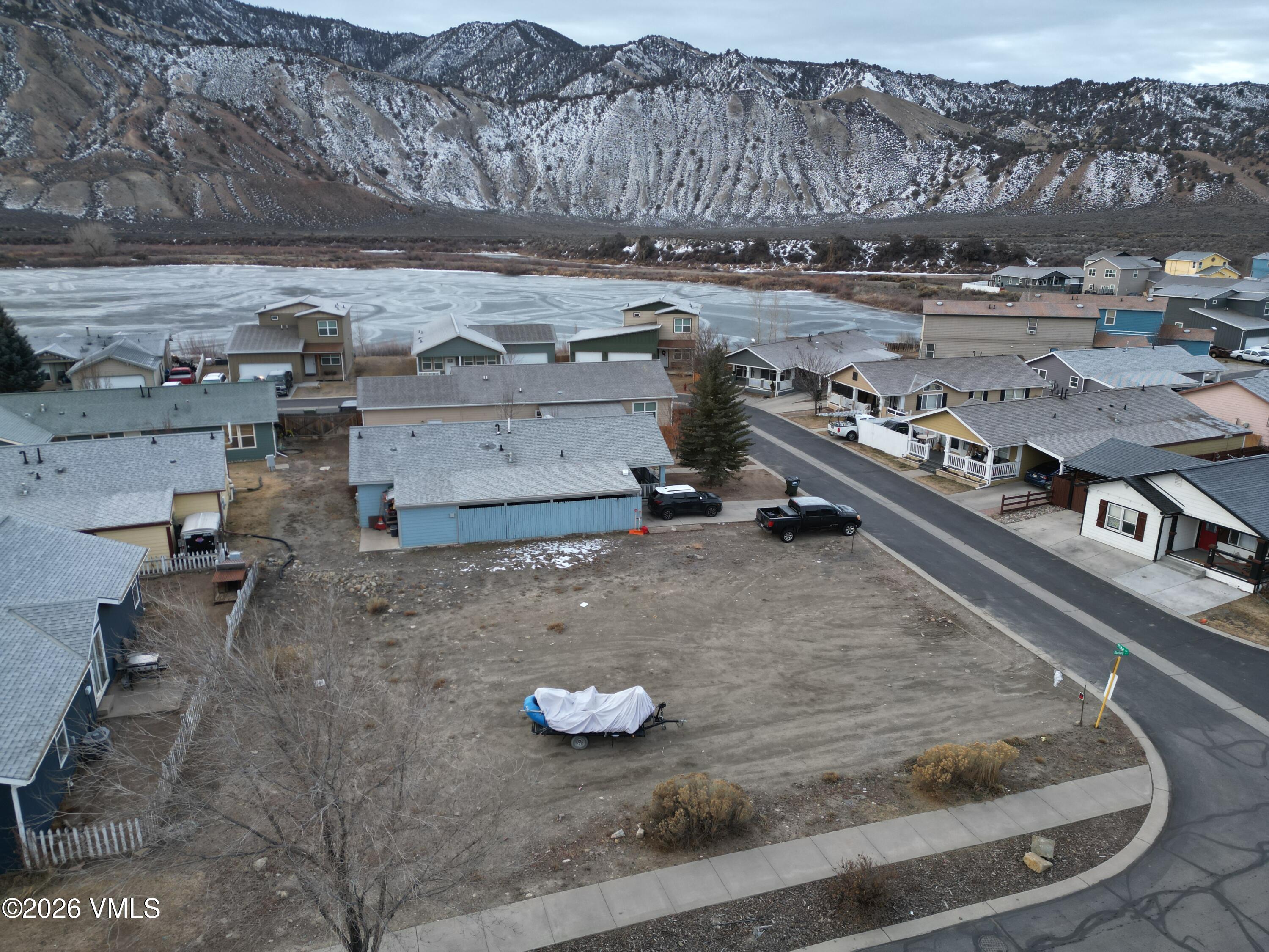 127 Pike Circle Gypsum, CO 81637 - Photo 3 of 11 DJI_0309