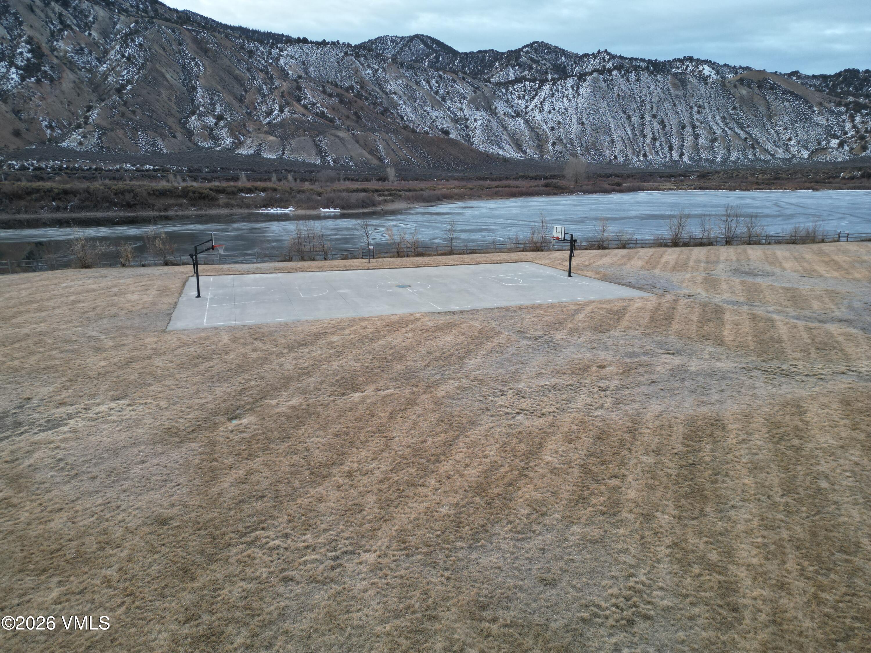 127 Pike Circle Gypsum, CO 81637 - Photo 8 of 11 DJI_0320