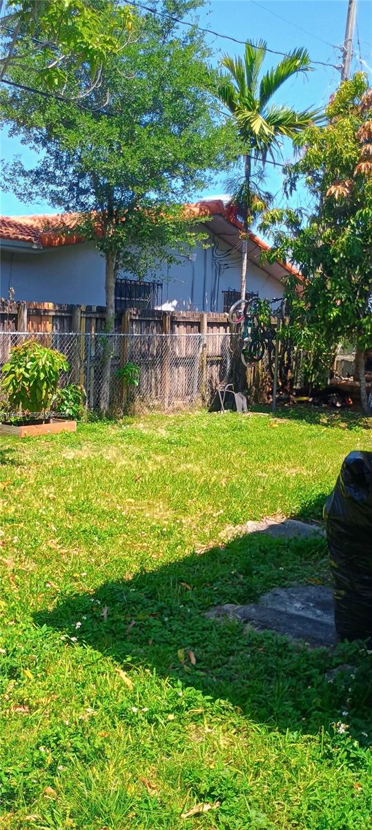 821 Southwest 11th Street Miami, FL 33130 - Photo 2 of 8