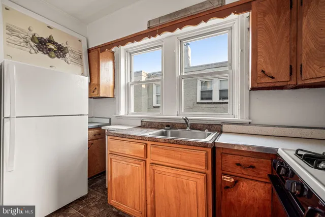 $271,000 | 207 Berbro Avenue, Upper Darby, PA 19082