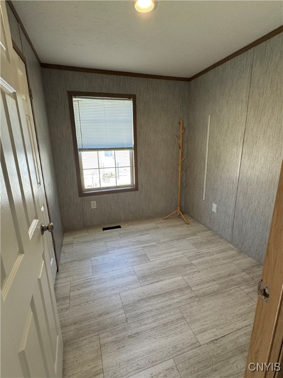 10601 Hulser Road, Unit 36 Utica, NY 13502 - Photo 9 of 13