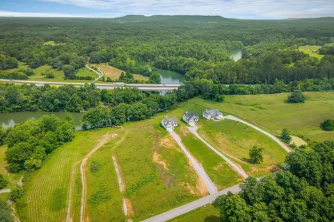 $799,900 | 617 Post Road, Rock Island, TN 38581