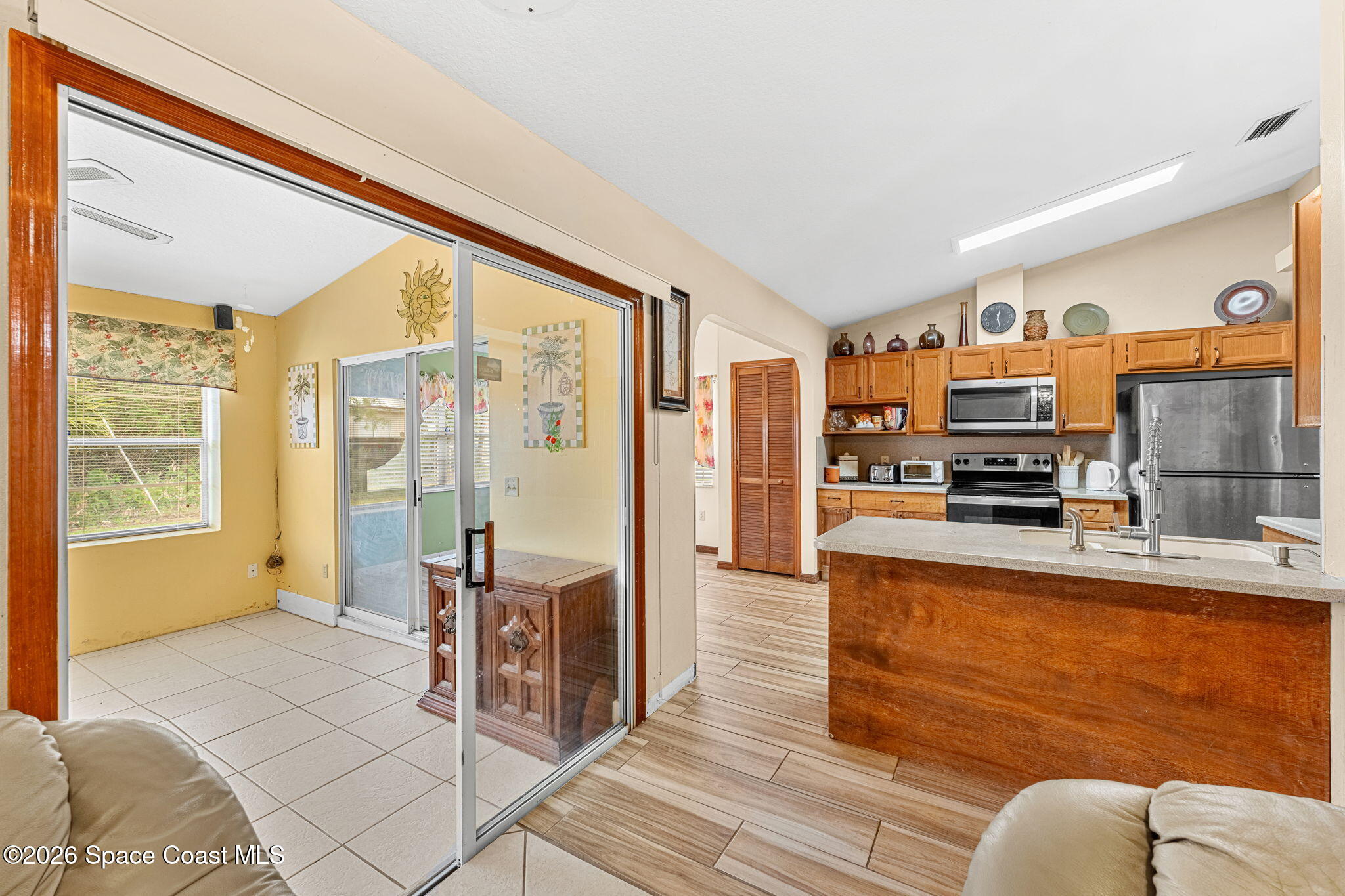 597 Balcom Terrace Southeast Palm Bay, FL 32909 - Photo 15 of 47 Living Room Views