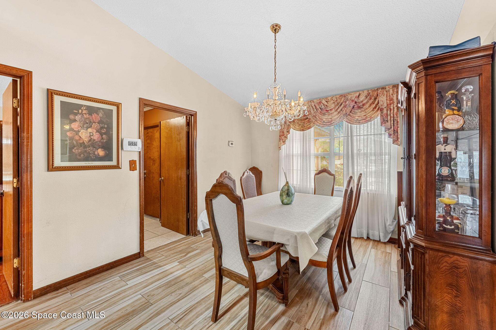597 Balcom Terrace Southeast Palm Bay, FL 32909 - Photo 18 of 47 Dining Room Views