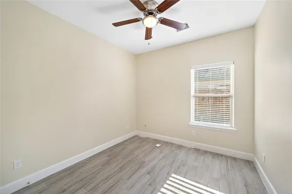 $1,699 | 5618 Ridgeway Drive, Unit B, Houston, TX 77033