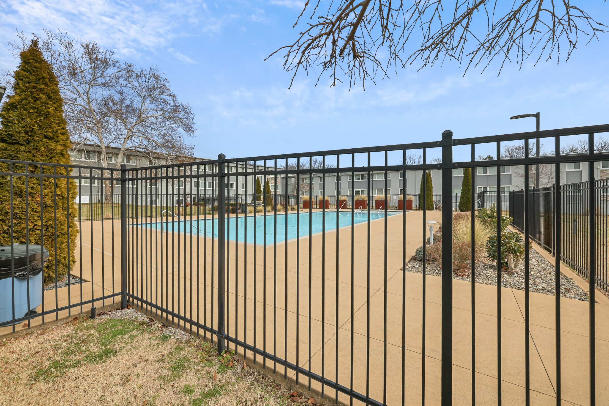 1900 Richard Jones Road, Unit V10 Nashville, TN 37215 - Photo 38 of 49 a view of a balcony