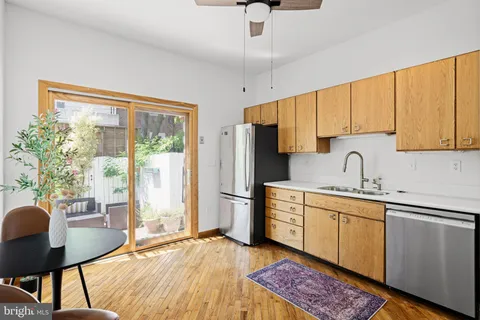 $850,000 | 2424 Lombard Street, Philadelphia, PA 19146