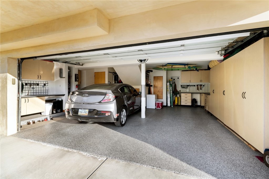 253 Ancona Drive Long Beach, CA 90803 - Photo 35 of 39 a view of parking