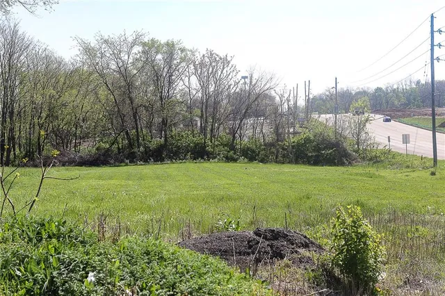 $130,000 | 15150 East US Highway 40, Kansas City, MO 64136