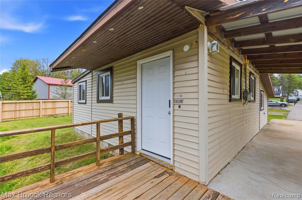 1392 Maple Grove Road Lapeer, MI 48446 - Photo 9 of 68