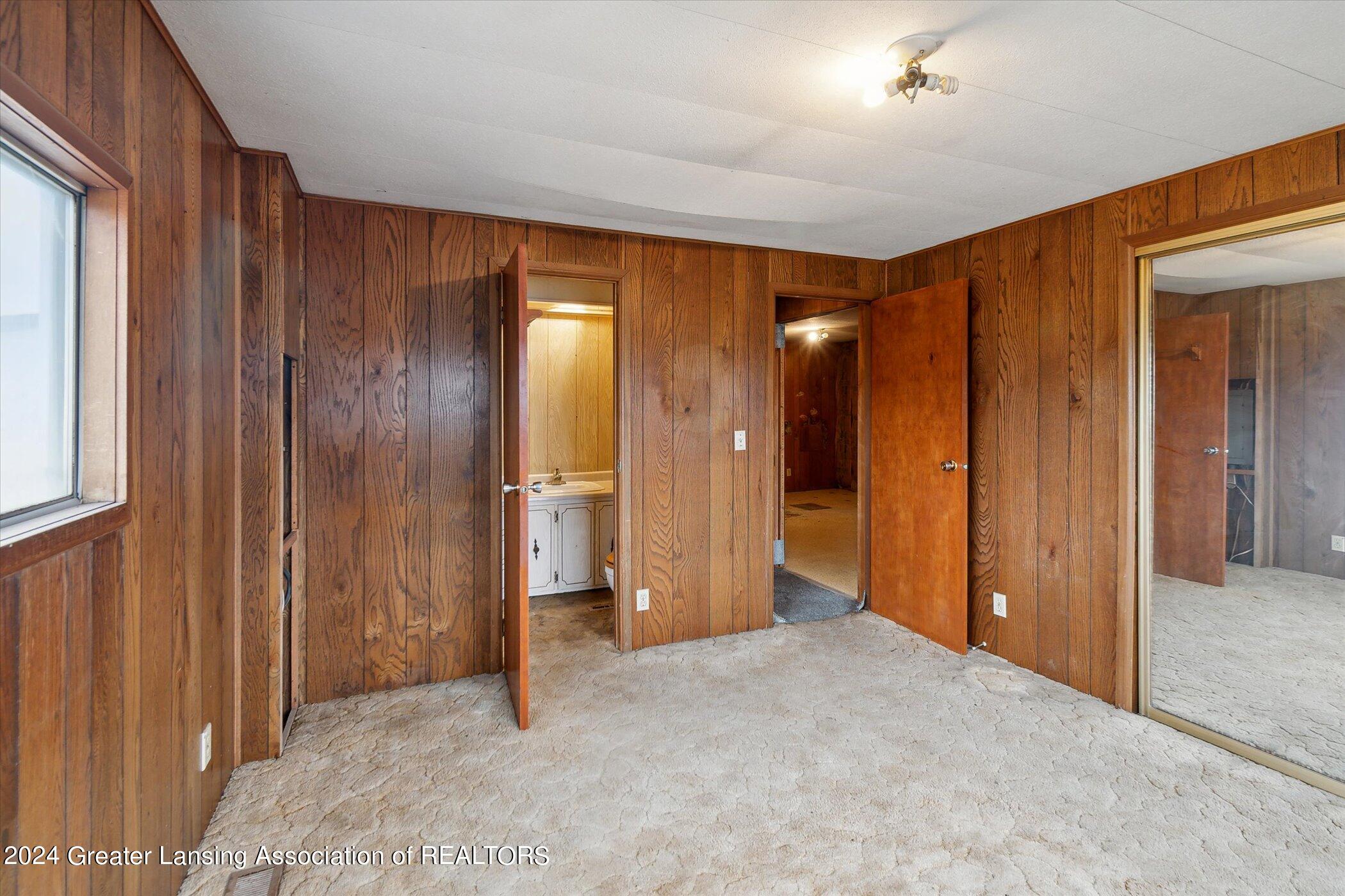 11055 Dutcher Road Sebewaing, MI 48759 - Photo 19 of 38 19-11055-Dutcher-Rd-WindowStill-13