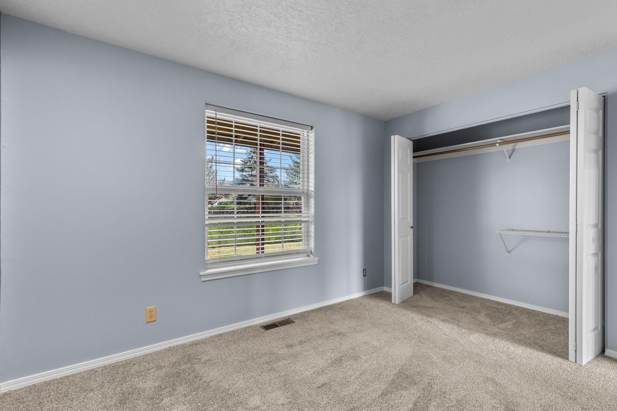 3249 Northeast Yellowpine Road Prineville, OR 97754 - Photo 29 of 56 2026_04_27_3249_ne_yellowpine_road_pv-38