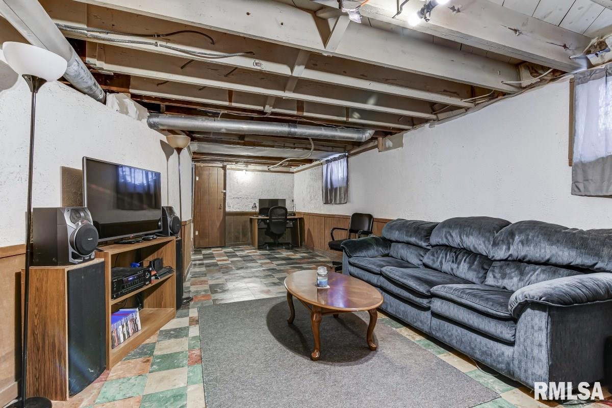 2109 South State Street Springfield, IL 62704 - Photo 23 of 31