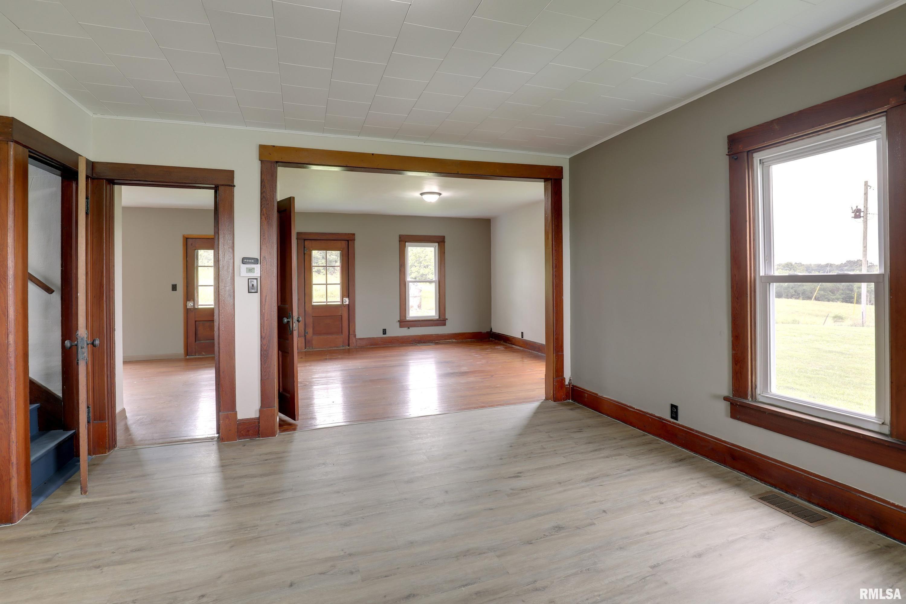 321 North Co Road 1200 Sutter, IL 62373 - Photo 18 of 63