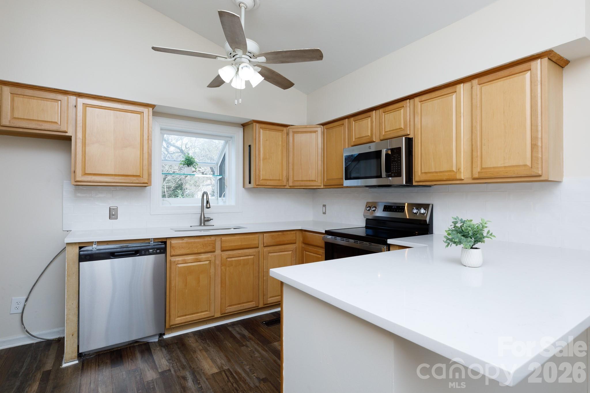 3106 Point Clear Drive Tega Cay, SC 29708 - Photo 12 of 40