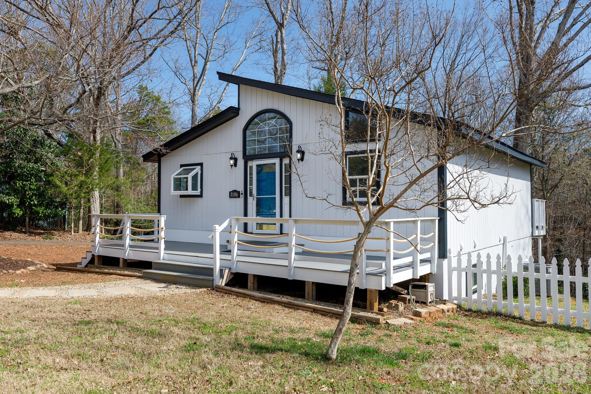 3106 Point Clear Drive Tega Cay, SC 29708 - Photo 4 of 40
