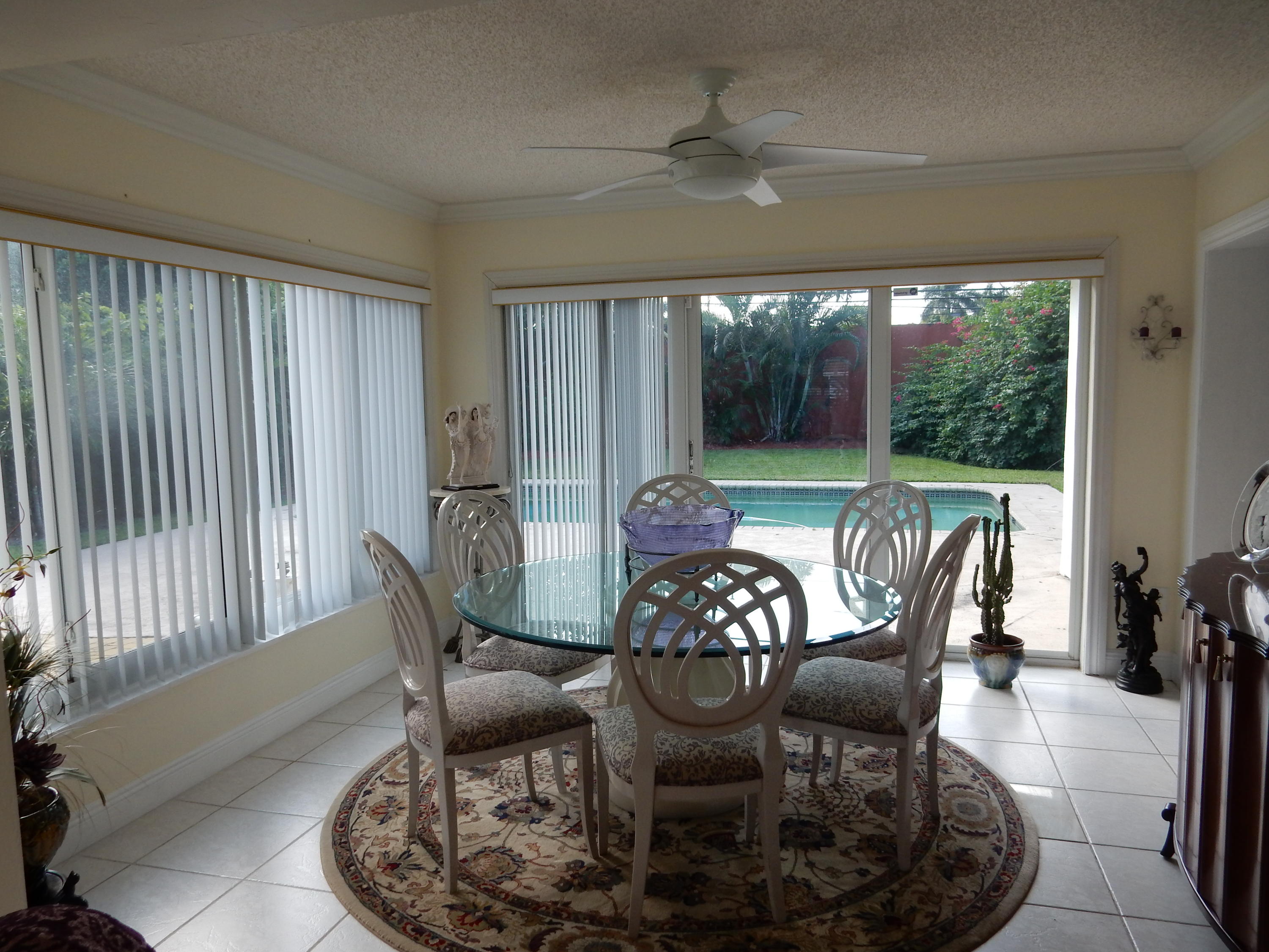 20 Forest Hills Lane Boca Raton, FL 33431 - Photo 30 of 36 20 dining.