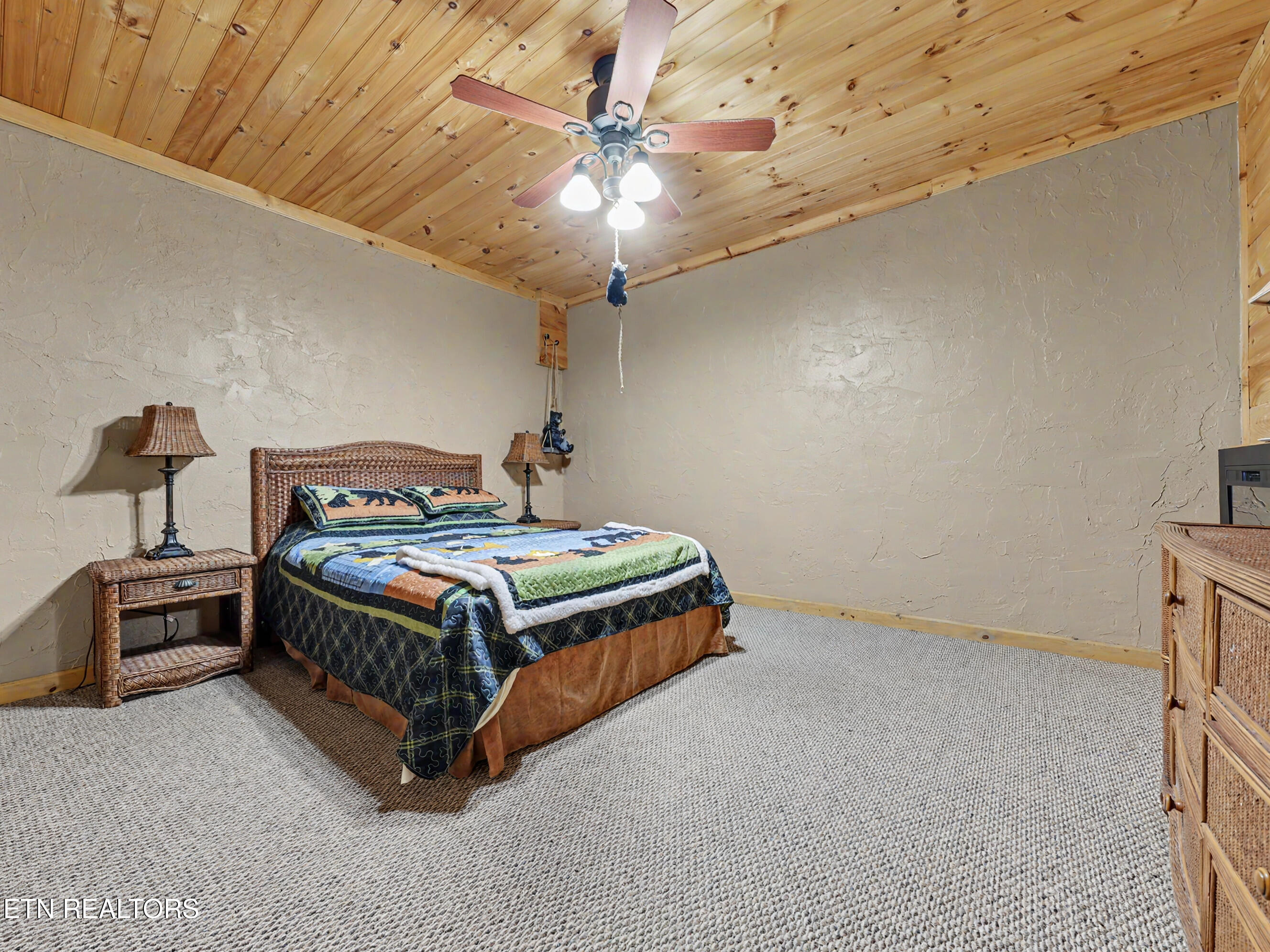 714 Shell Mountain Road Sevierville, TN 37876 - Photo 38 of 51 IMG_6862