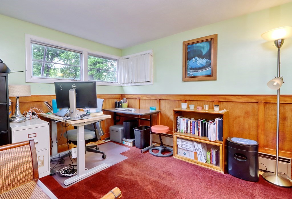 110 Croft Regis Road Westwood, MA 02090 - Photo 11 of 24 Gallery Image 11