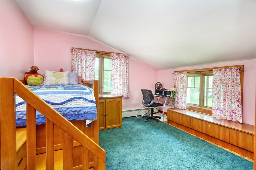110 Croft Regis Road Westwood, MA 02090 - Photo 14 of 24 Gallery Image 14