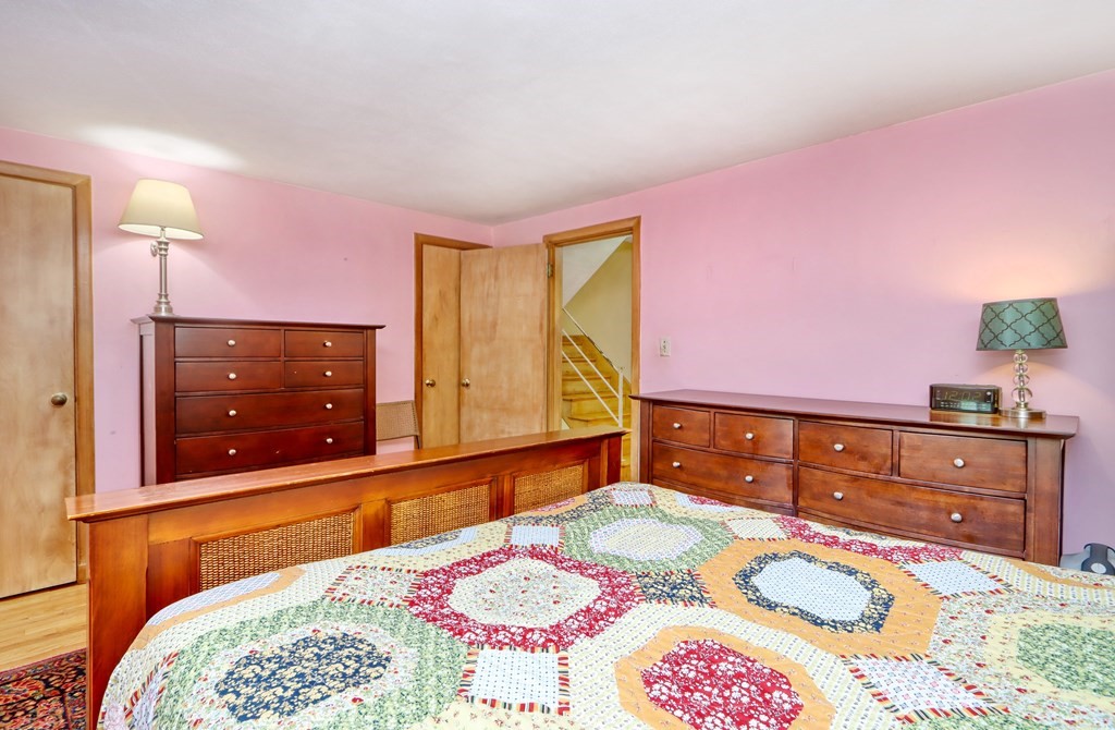 110 Croft Regis Road Westwood, MA 02090 - Photo 10 of 24 Gallery Image 10