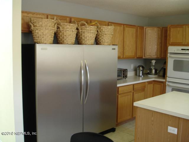 76256 Longleaf Loop Yulee, FL 32097 - Photo 13 of 19 76265 Long Leaf Loop 031_640x480