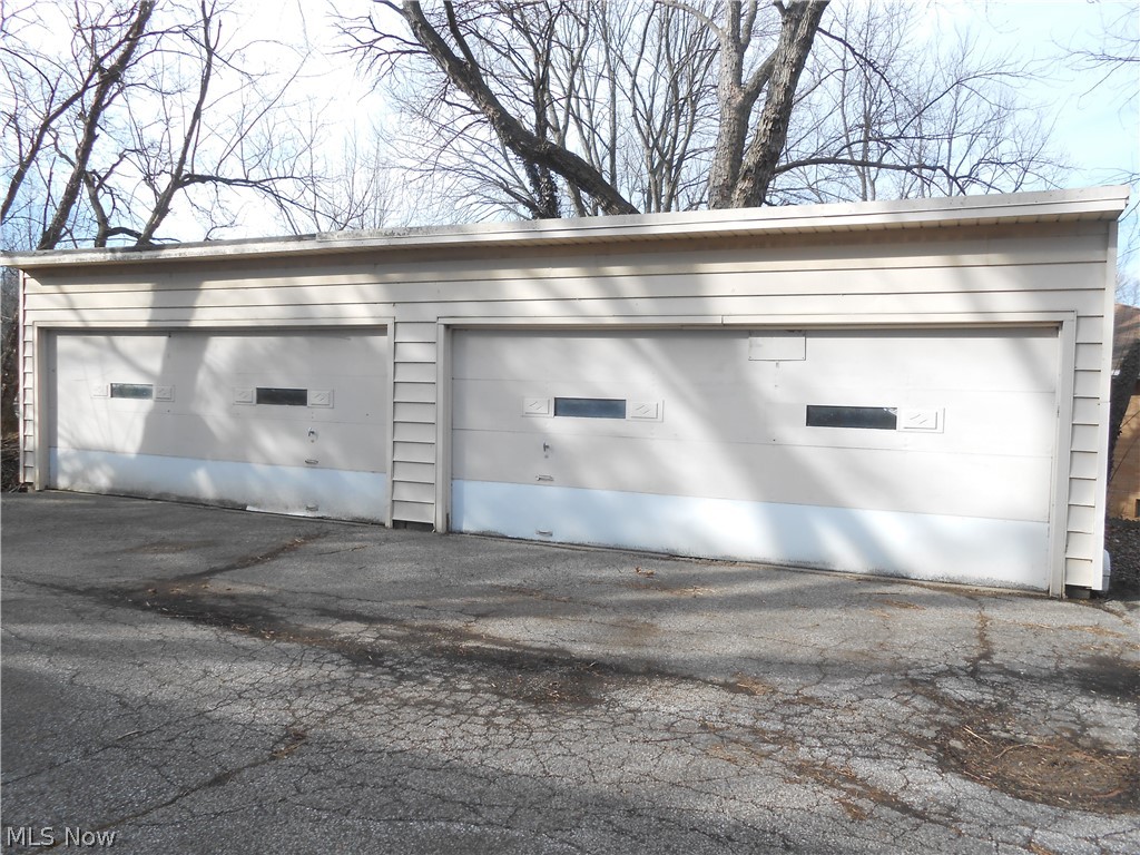 27890 Center Ridge Road Westlake, OH 44145 - Photo 4 of 23