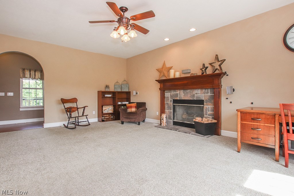14333 Radcliffe Road Chardon, OH 44024 - Photo 8 of 33