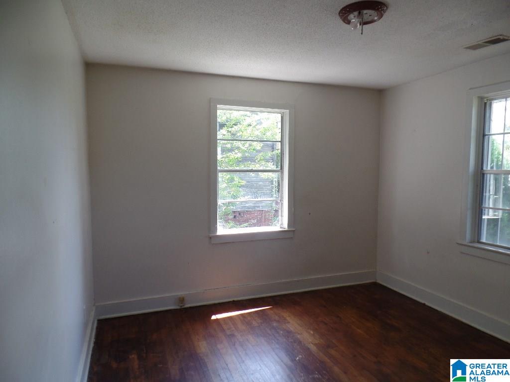 316 62nd Street Fairfield, AL 35064 - Photo 6 of 10