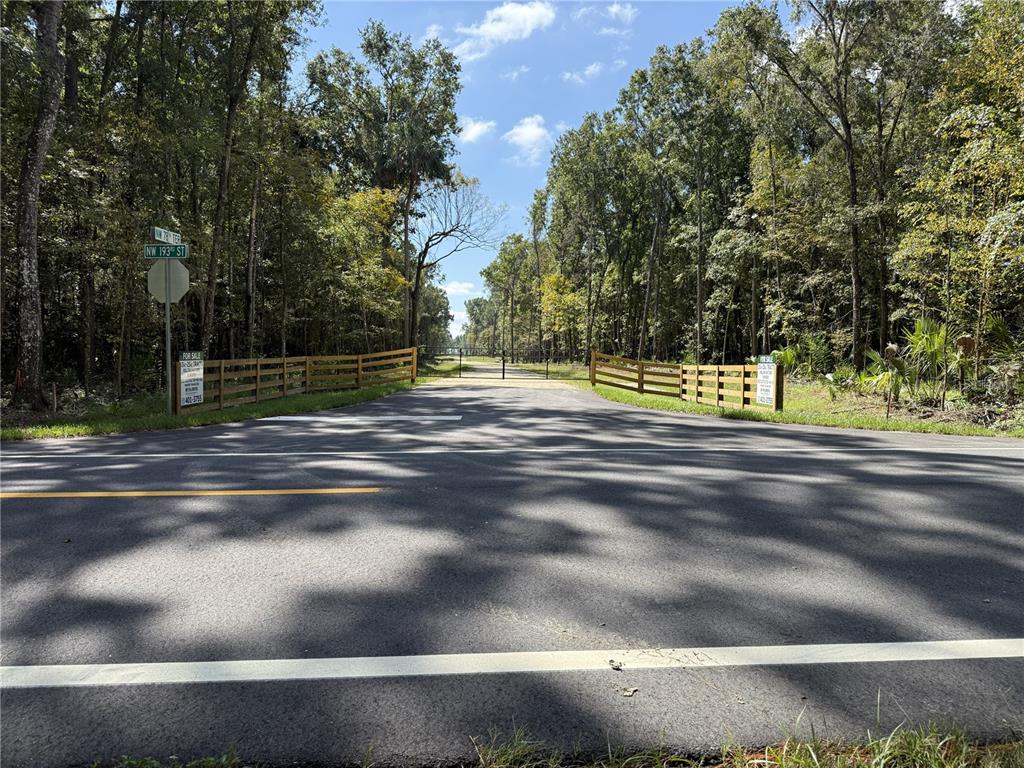 8 Northwest 193rd Street Reddick, FL 32686 - Photo 9 of 10 a view of street