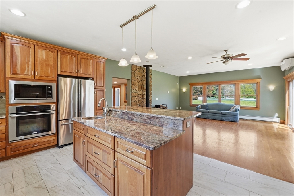 269 Harvard Road Bolton, MA 01740 - Photo 13 of 42
