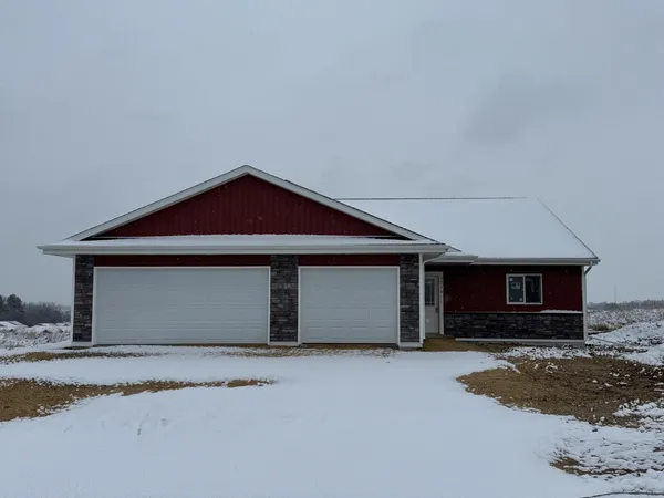 $459,900 | 1110 Red Hawk Drive, Milton, WI 53563