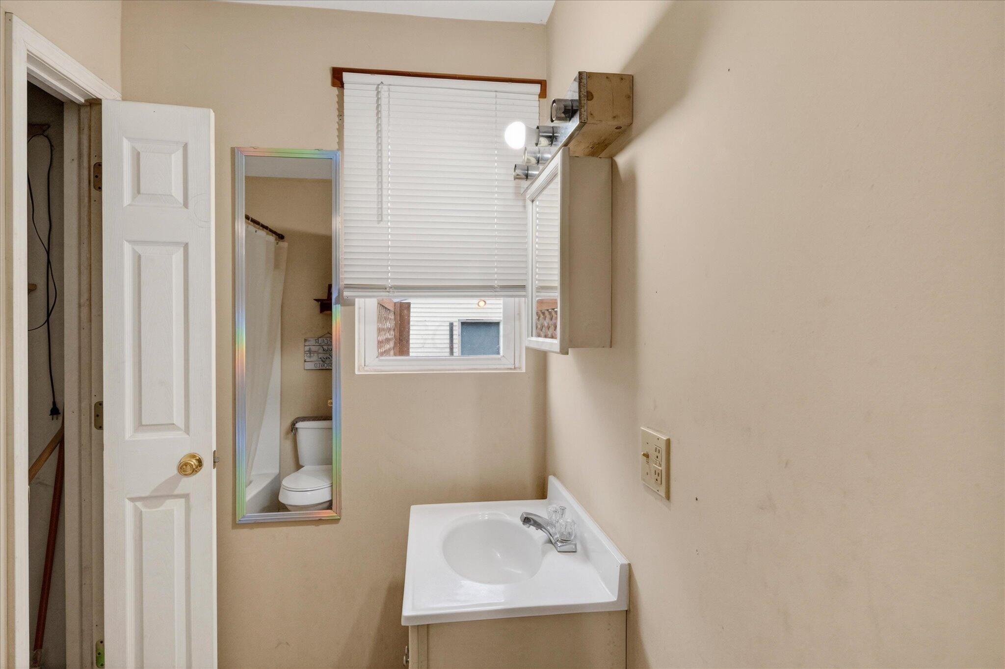 453 Spring Street Greenfield, OH 45123 - Photo 9 of 21 10-453SpringSt-010