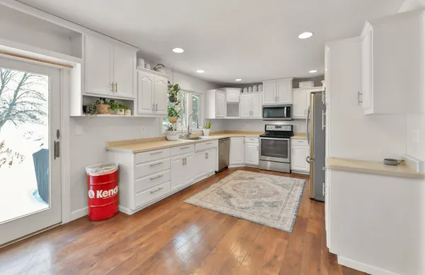 $384,900 | 2710 18th Street South, Moorhead, MN 56560