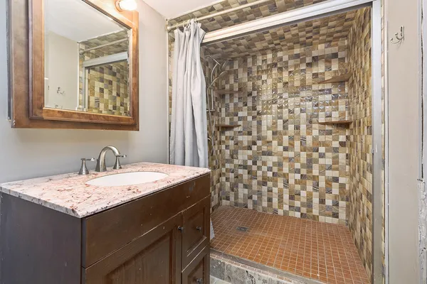 $349,900 | 11157 South Spaulding Avenue, Chicago, IL 60655