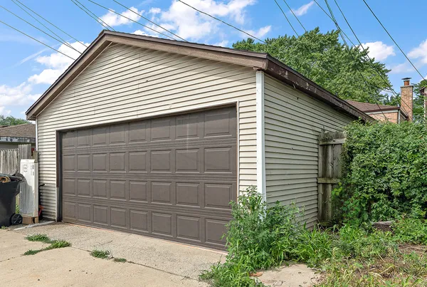 $349,900 | 11157 South Spaulding Avenue, Chicago, IL 60655