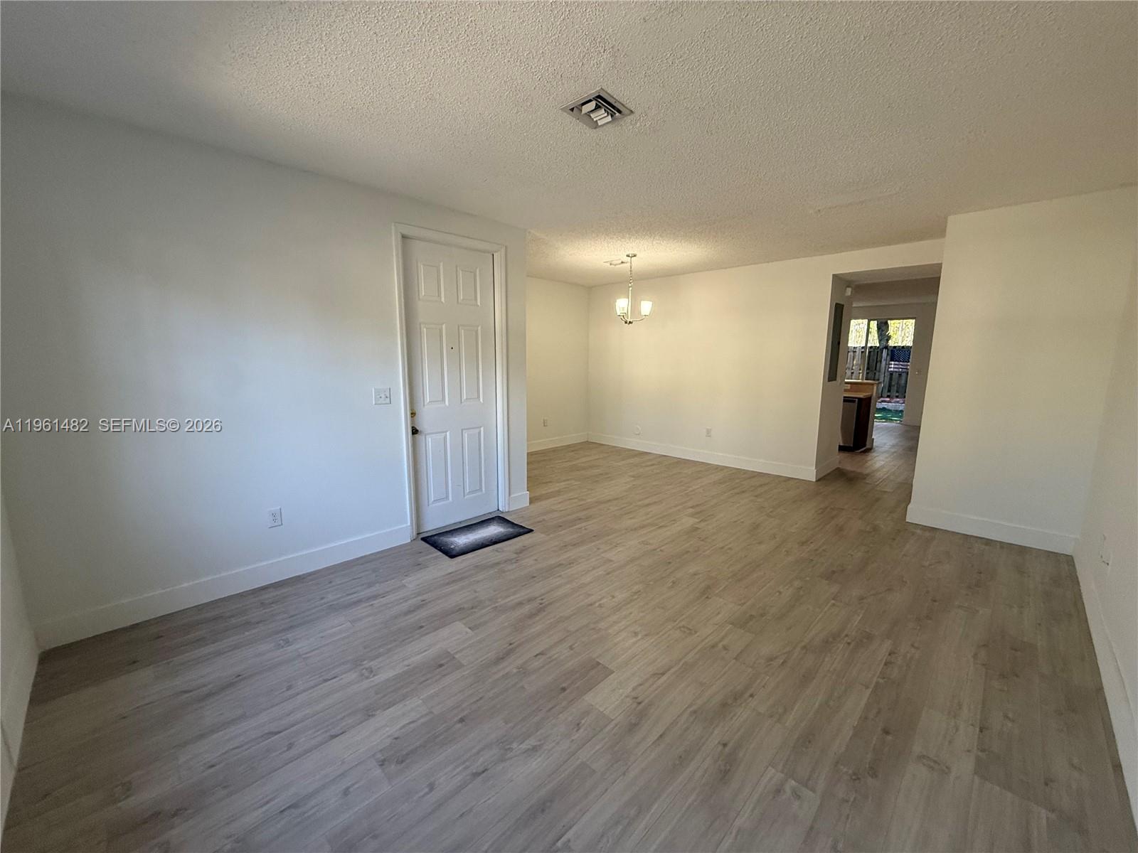 4282 Northeast 9th Street, Unit 4282 Homestead, FL 33033 - Photo 5 of 18