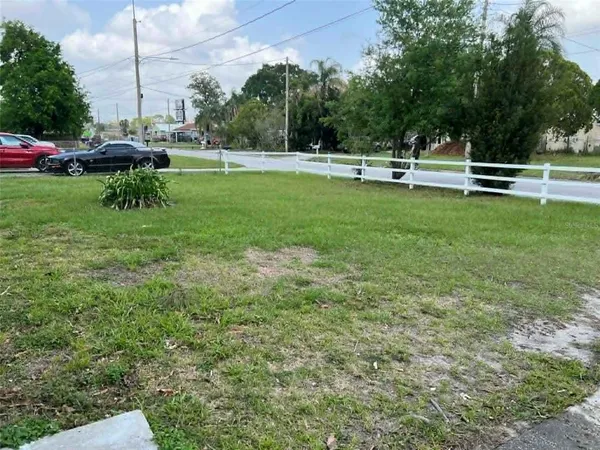 $1,900 | 682 Walkup Drive, Orlando, FL 32808