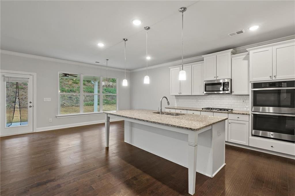 3455 Spring Pl Court Loganville, GA 30052 - Photo 13 of 42