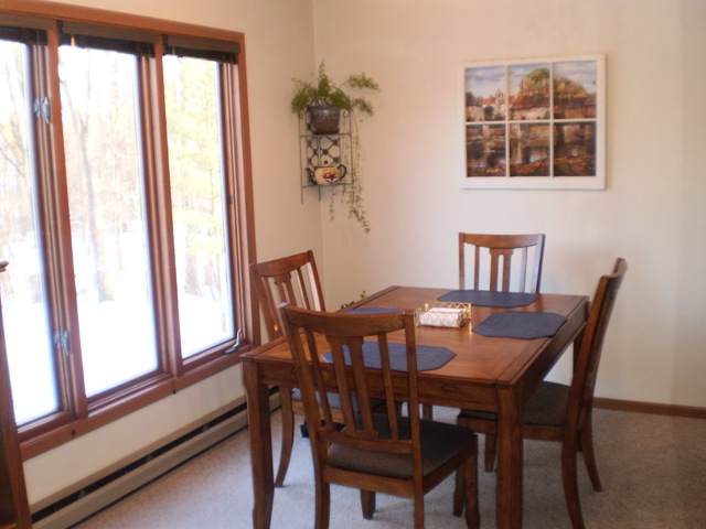 2731 Grandview Road Polo, IL 61064 - Photo 4 of 9 Gallery Image 4