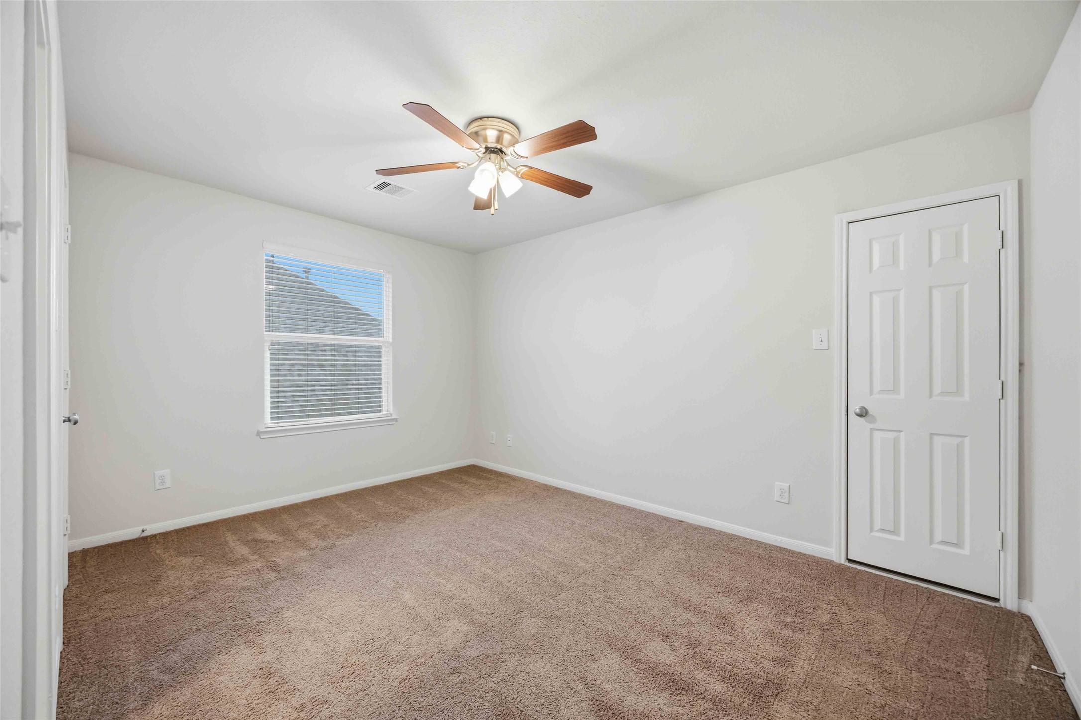 12418 Garnet Road Mont Belvieu, TX 77535 - Photo 27 of 33