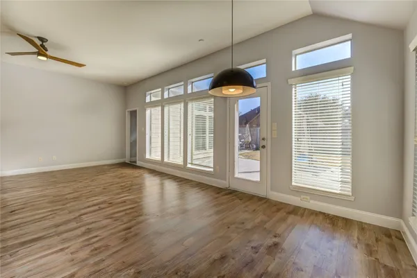 $312,500 | 5606 Walnut Glen Lane, Rosenberg, TX 77471