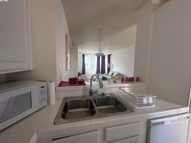 $699,000 | 1 Crescent Way, Unit 1402, San Francisco, CA 94134