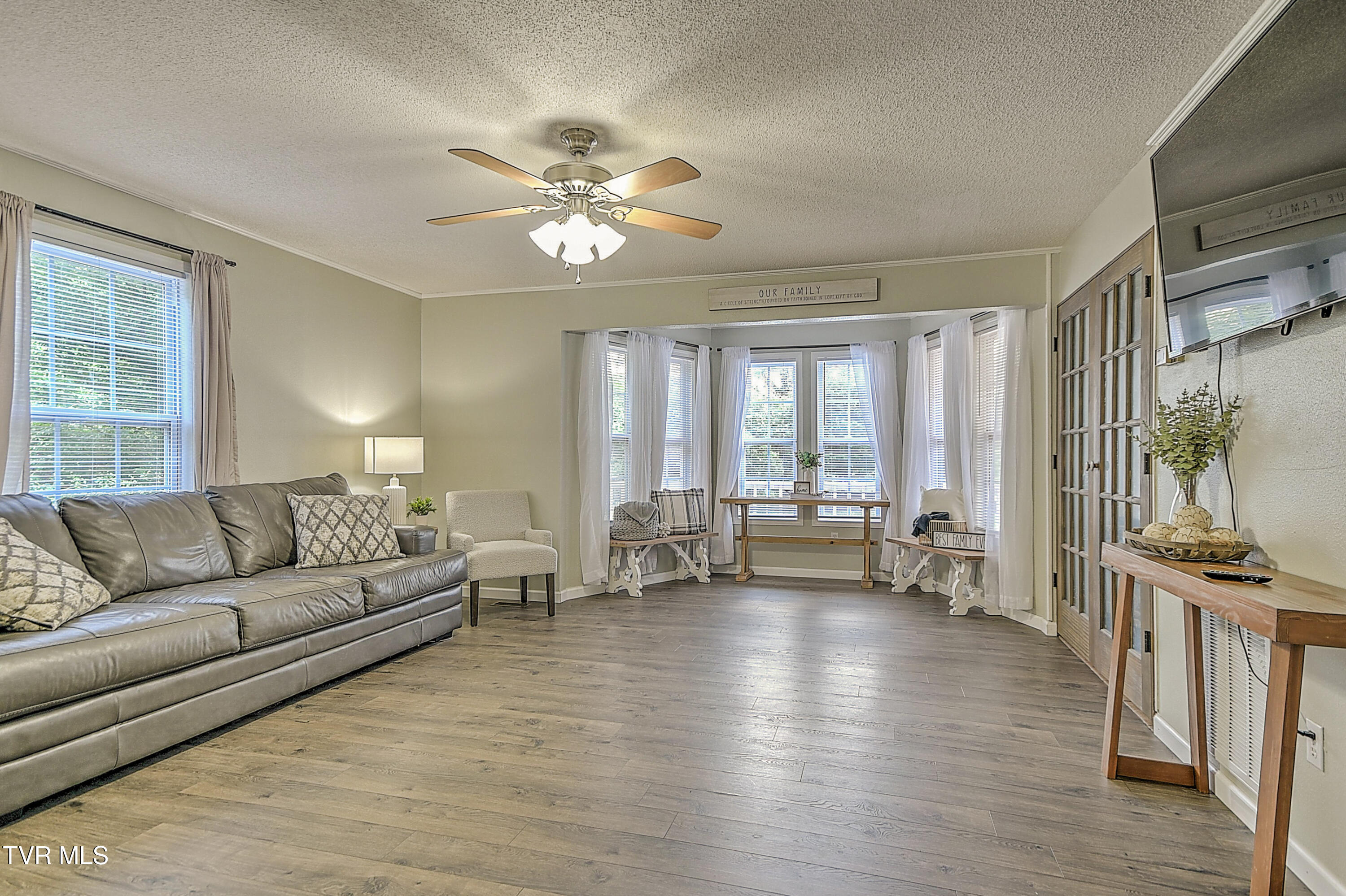 147 Fiddlers Branch Road Hampton, TN 37658 - Photo 19 of 67 147 Fiddlers Branch JF-20
