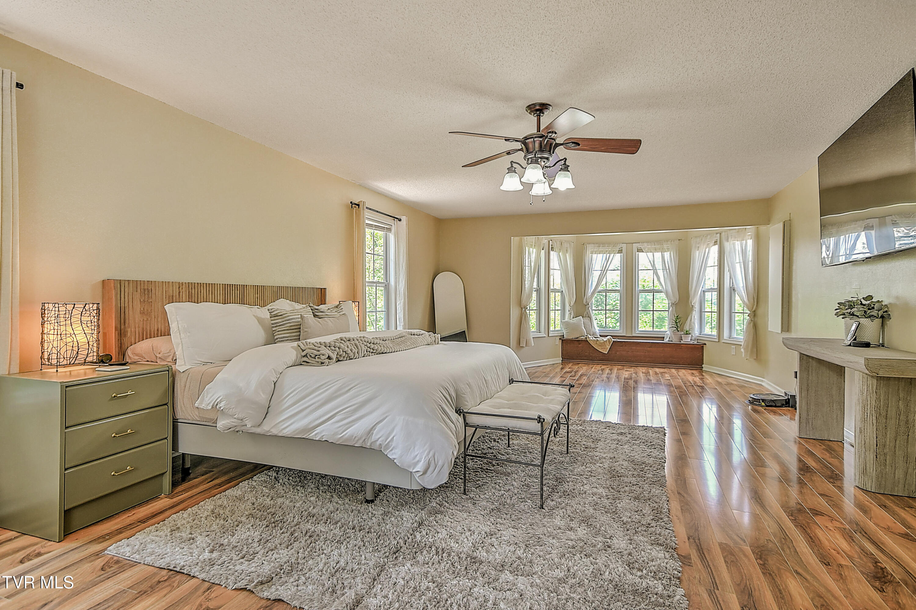 147 Fiddlers Branch Road Hampton, TN 37658 - Photo 24 of 67 147 Fiddlers Branch JF-26