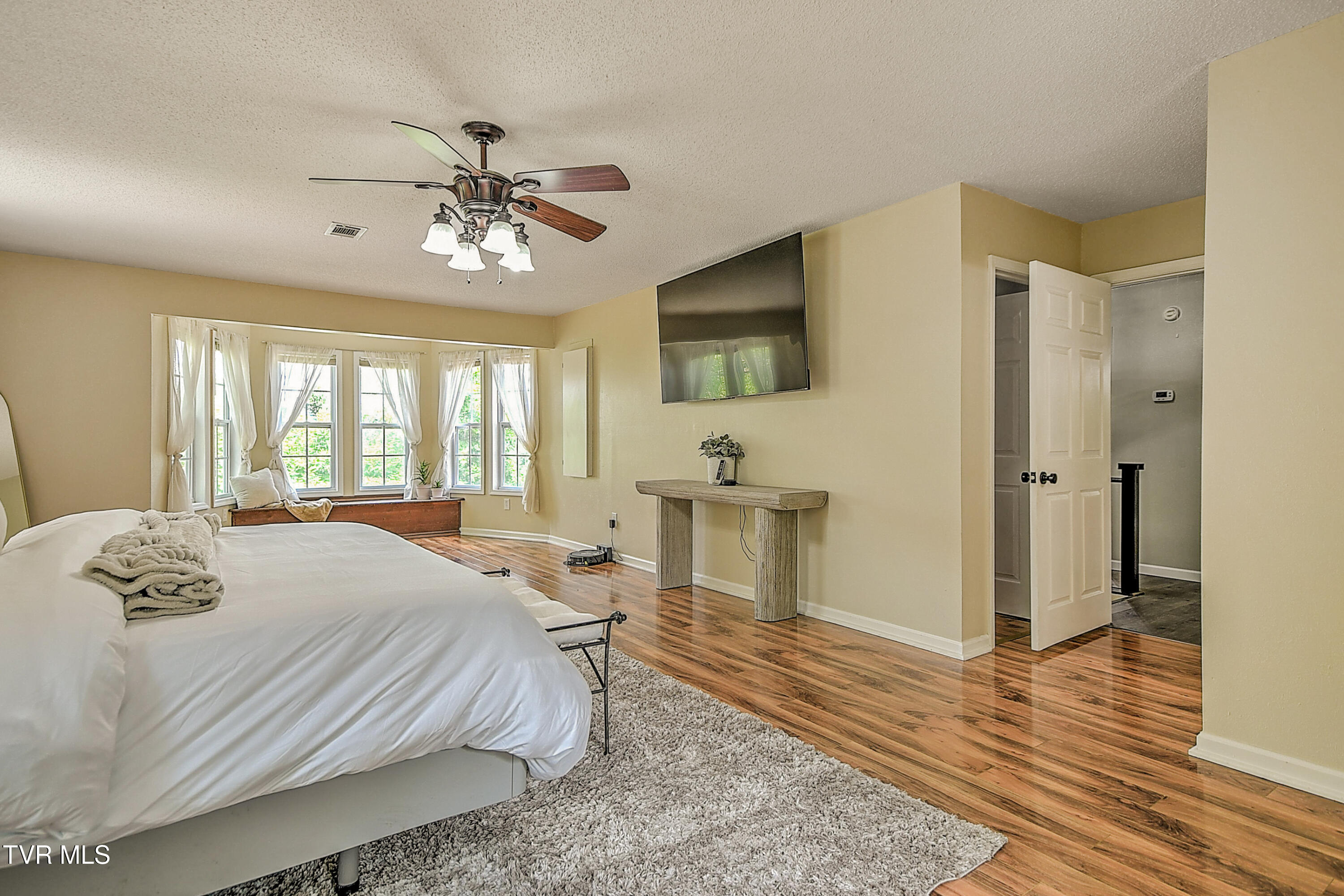 147 Fiddlers Branch Road Hampton, TN 37658 - Photo 25 of 67 147 Fiddlers Branch JF-27
