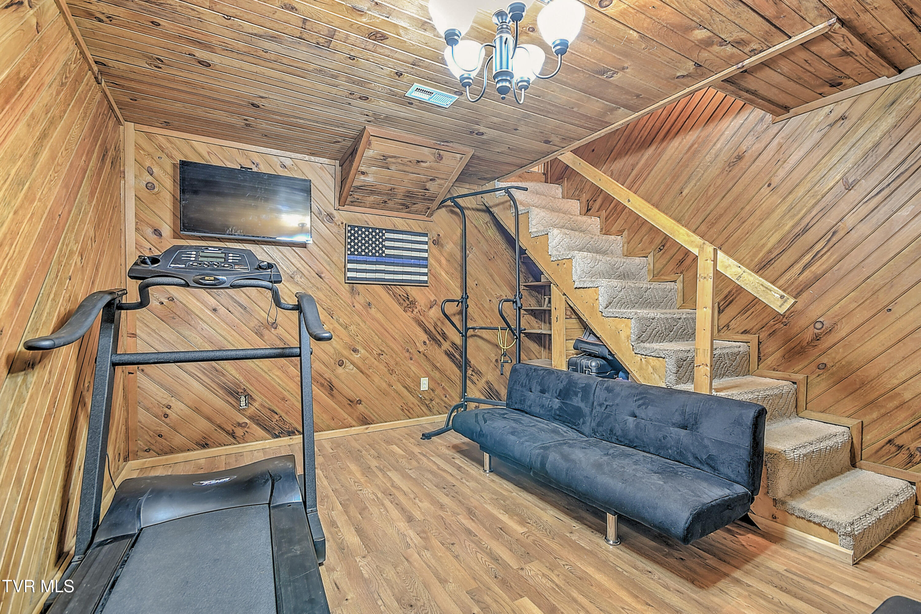 147 Fiddlers Branch Road Hampton, TN 37658 - Photo 47 of 67 147 Fiddlers Branch JF-49