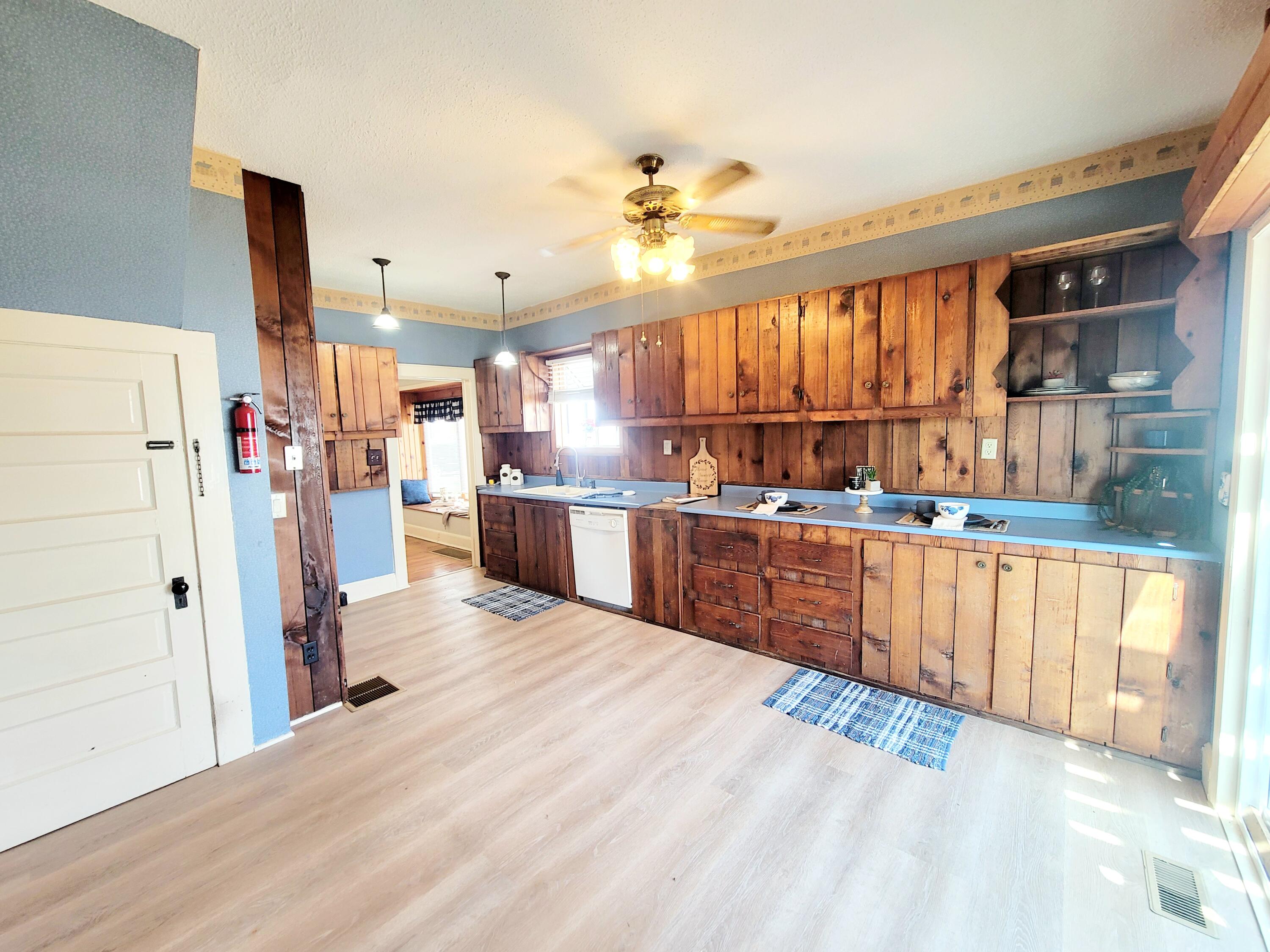 360 South Douglas Avenue Springfield, OH 45505 - Photo 28 of 39 20240329_125744