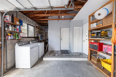 $975,000 | 10020 Southwest 83rd Street, Miami, FL 33173